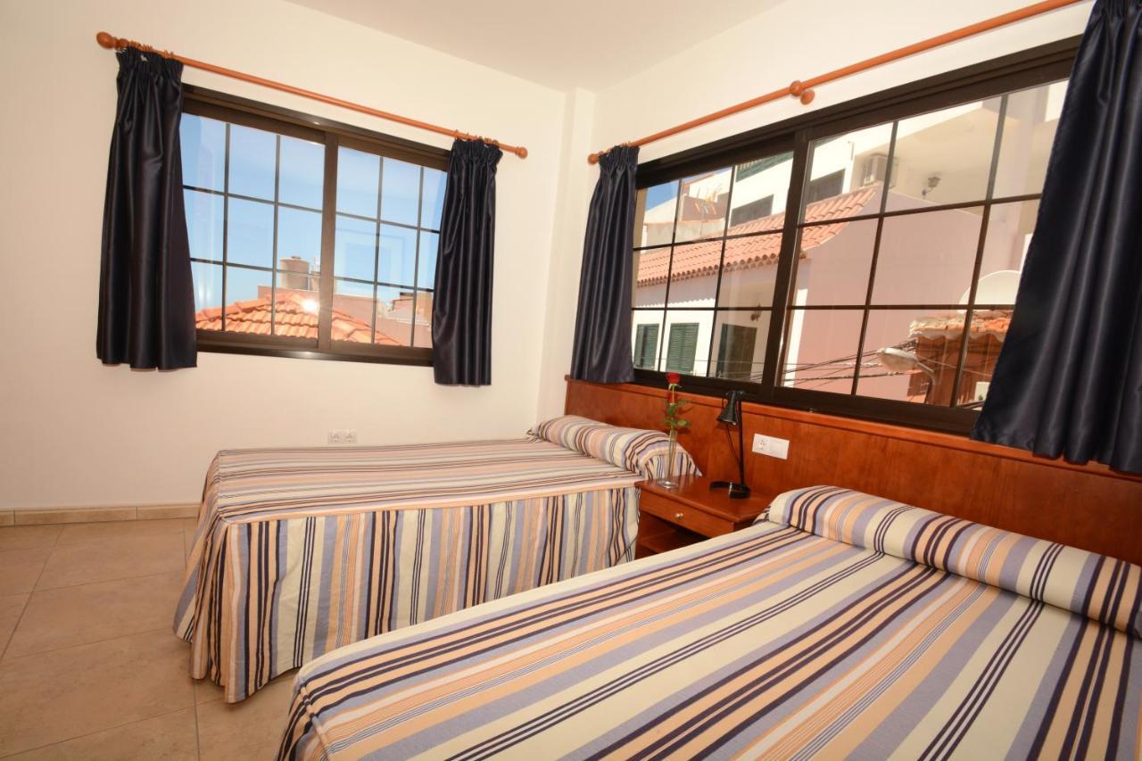 Apartamentos Andrea Калера Экстерьер фото