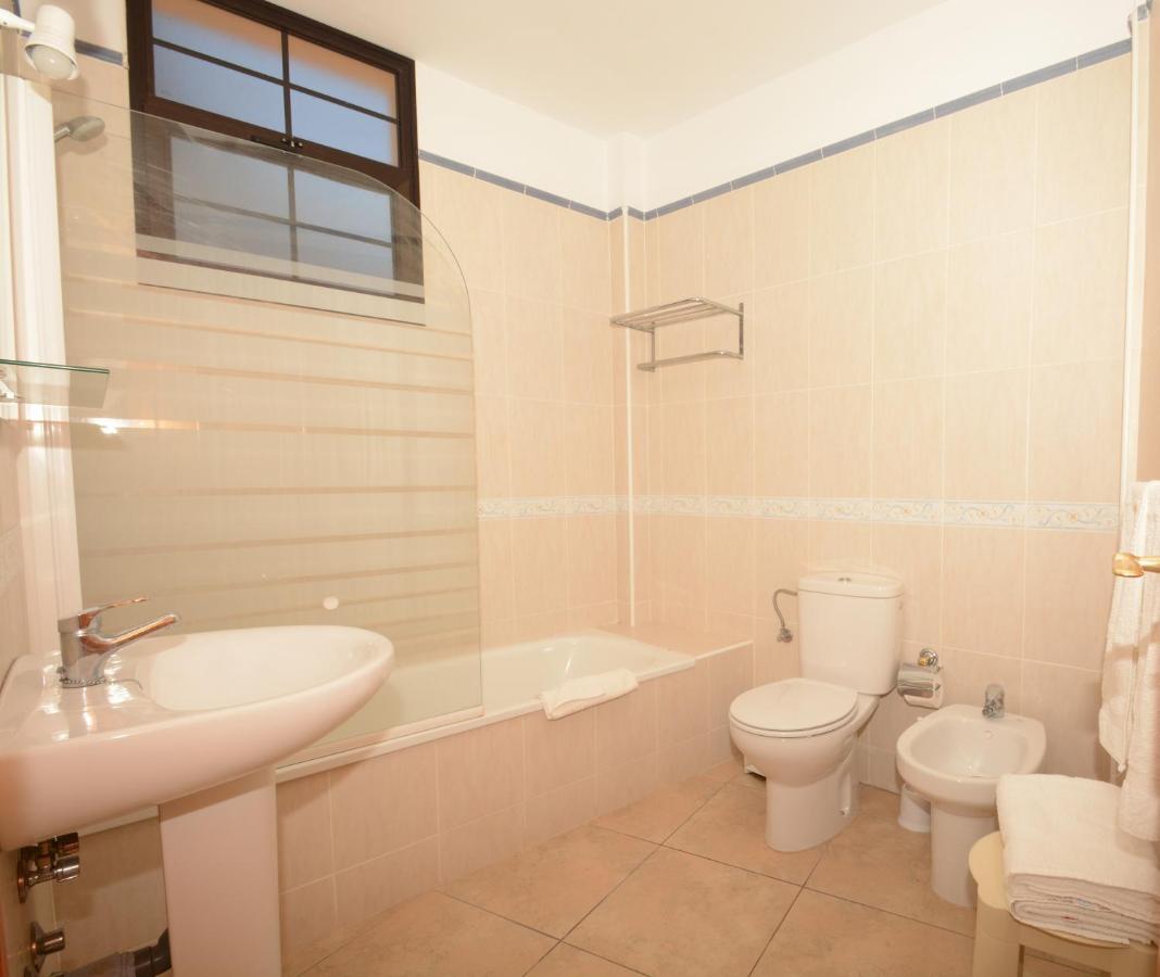 Apartamentos Andrea Калера Экстерьер фото